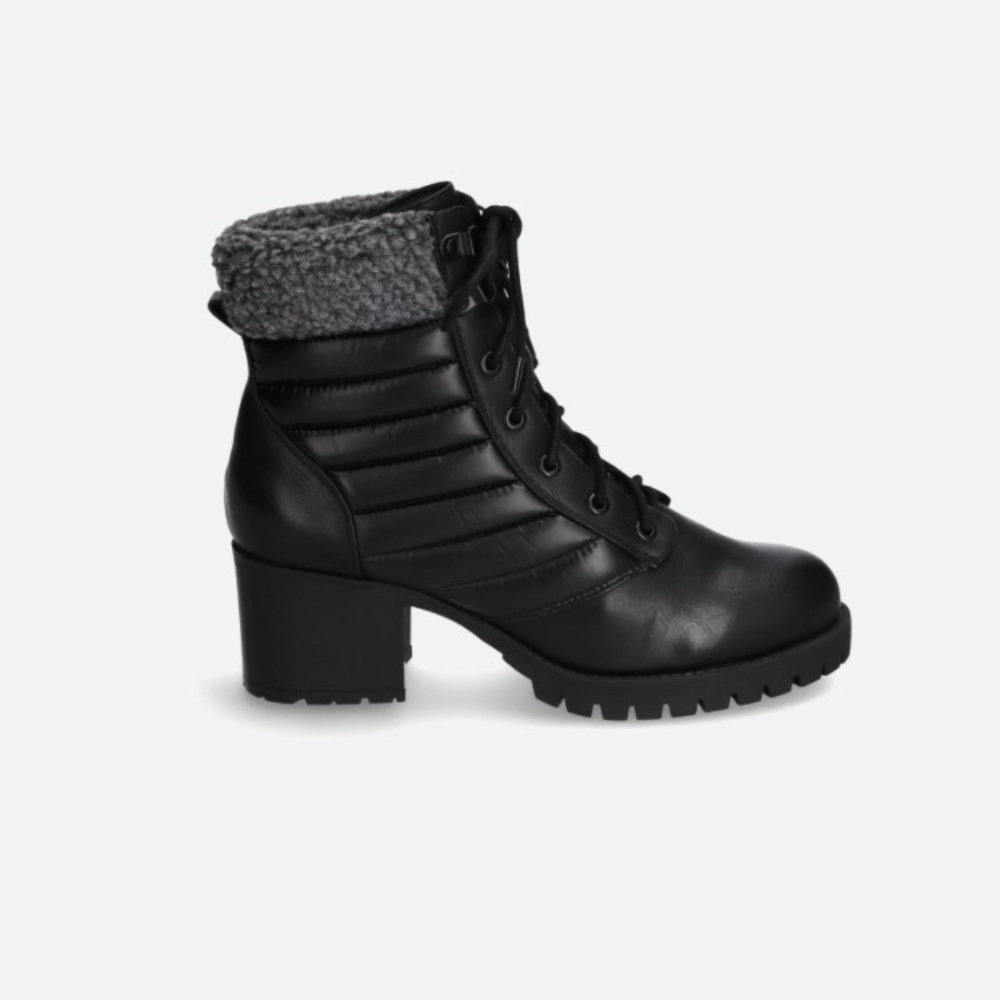 MIA Constance boot - size 10